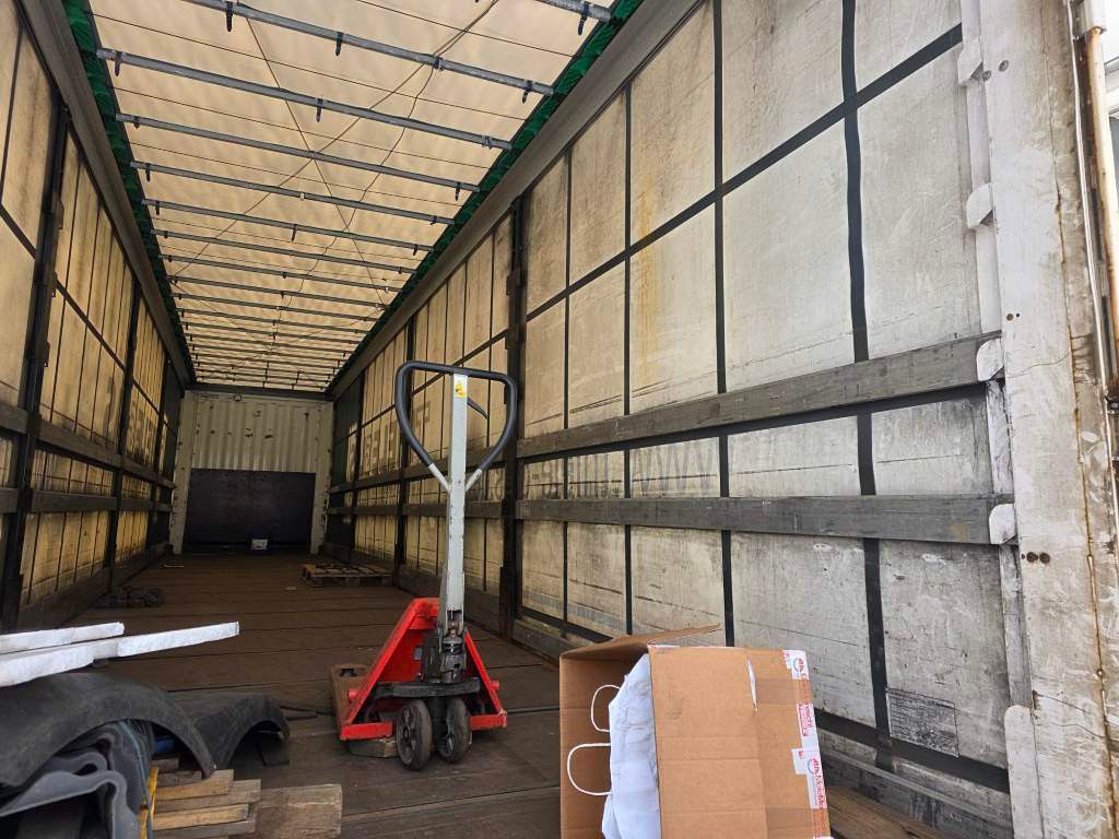 Fahrzeugabbildung Krone Joloda Mega Gardine, Lift, Hubdach