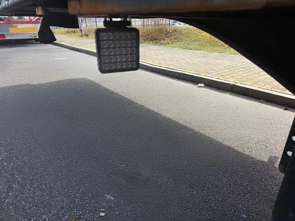 Fahrzeugabbildung Krone Joloda Mega Gardine, Lift, Hubdach