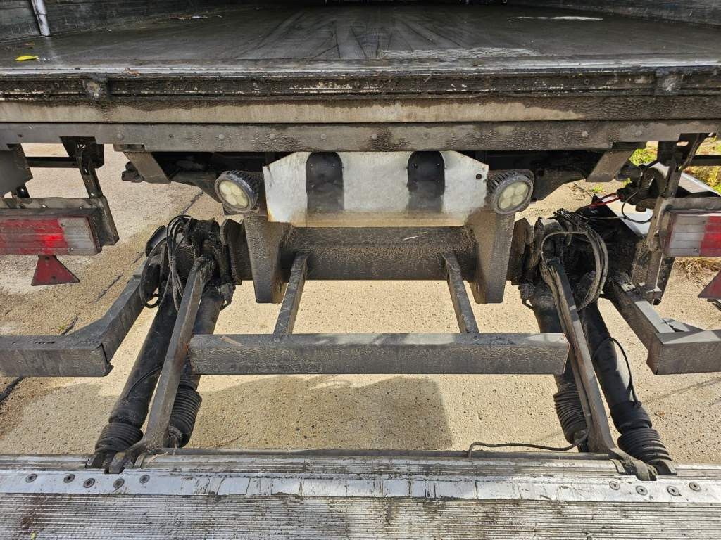 Fahrzeugabbildung Schmitz Cargobull Tiefkühler City, 2. Achse drehbar, Carrier 1550