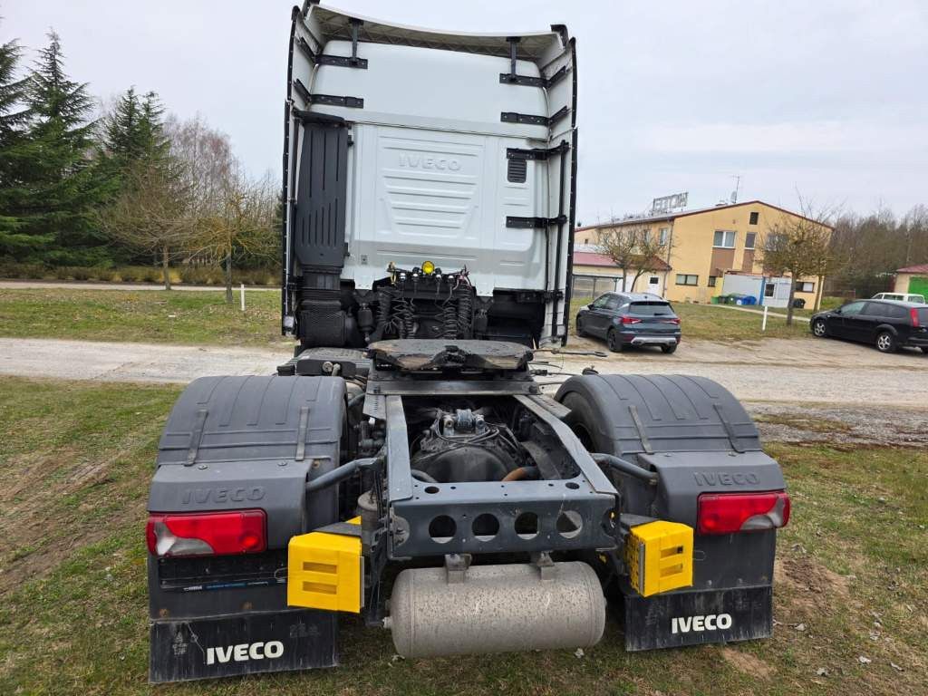 Fahrzeugabbildung Iveco S-Way 480, 2-Kreis-Hydraulik, Retarder