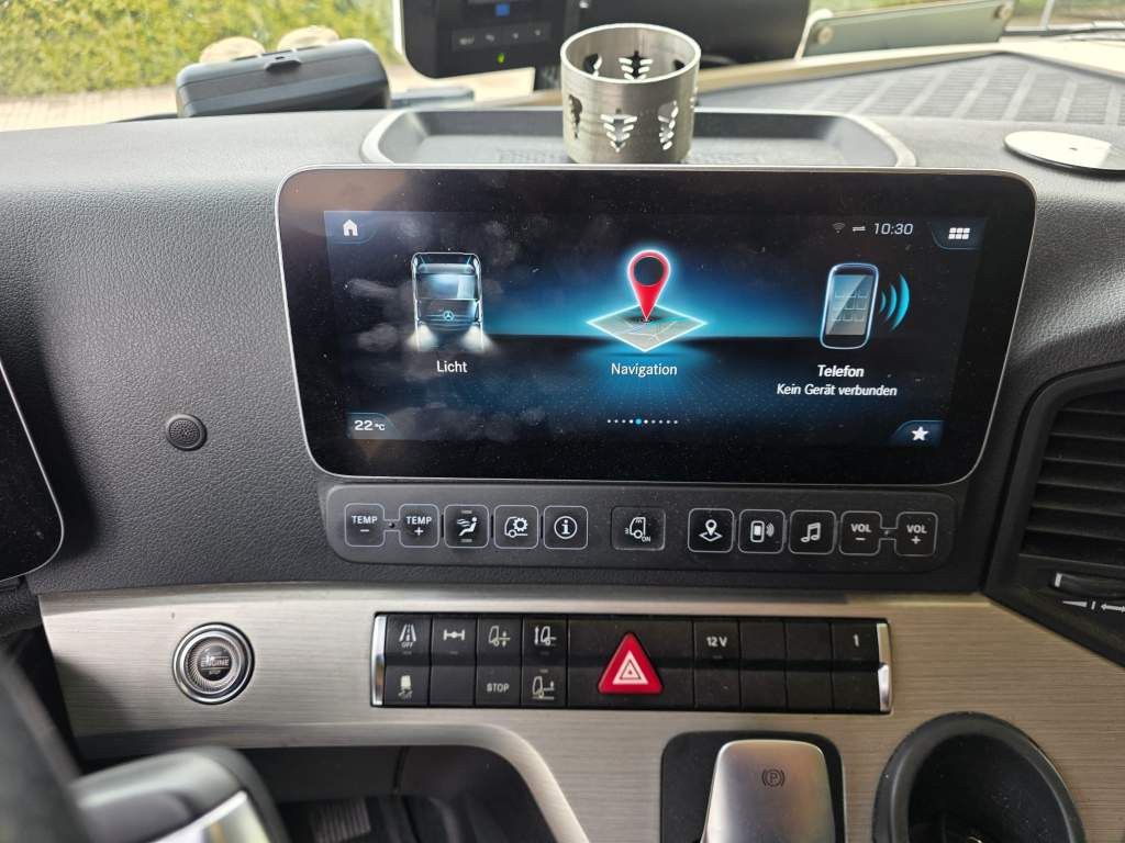 Fahrzeugabbildung Mercedes-Benz 1848 LL retrader, Doppeltank, Euro 6