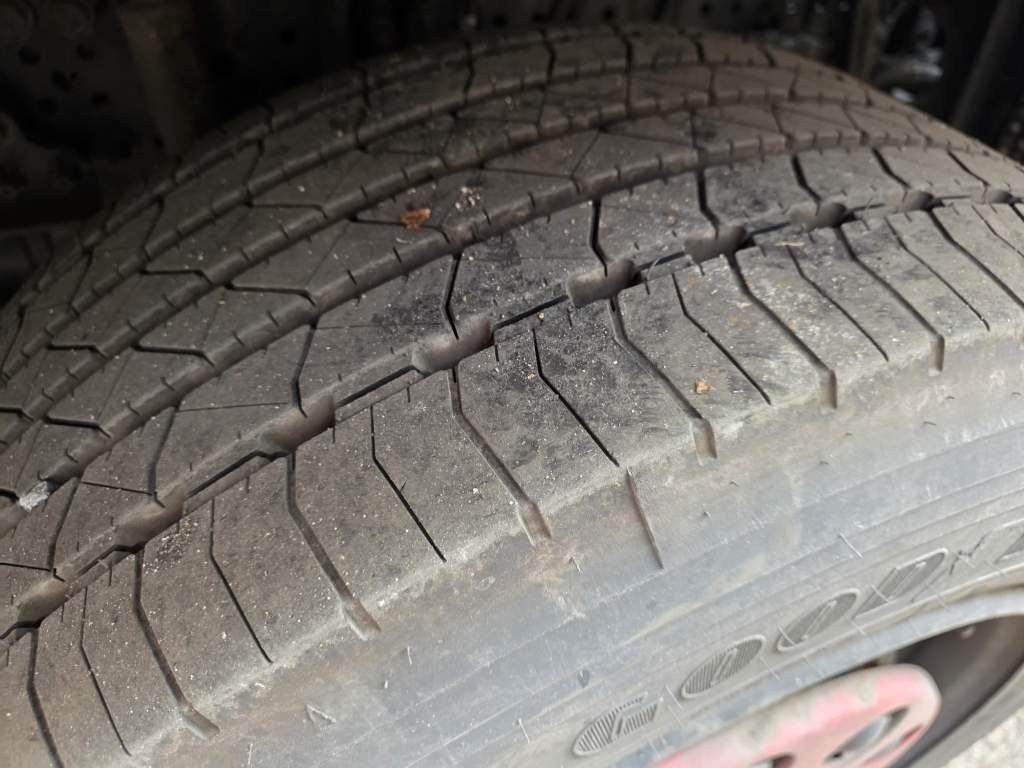 Fahrzeugabbildung Mercedes-Benz 1848 LL retrader, Doppeltank, Euro 6