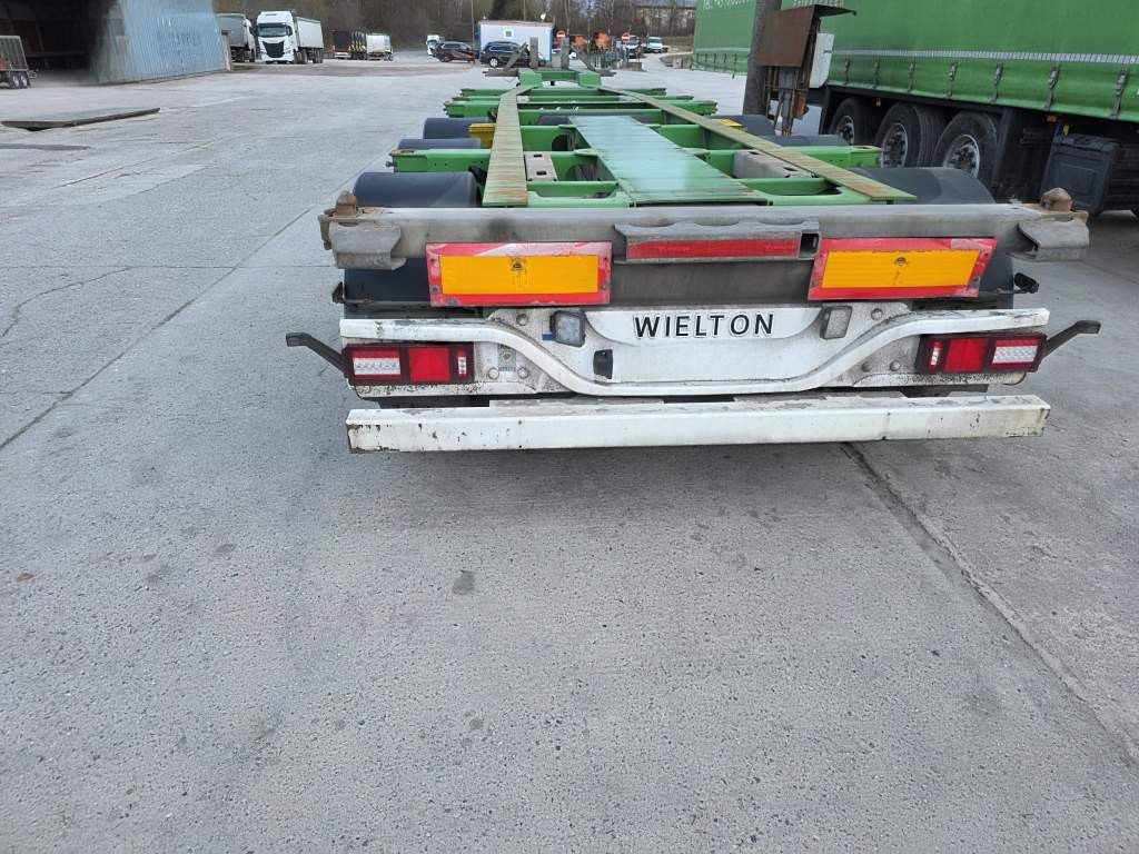 Fahrzeugabbildung Wielton Containerchassis mit Heckausschub, Heckausschub