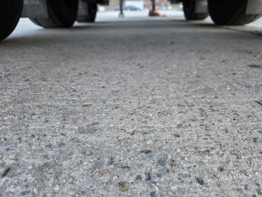 Fahrzeugabbildung Wielton Containerchassis mit Heckausschub, Heckausschub