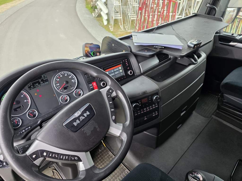 Fahrzeugabbildung MAN 18.400 TGX LL , ZF Intarder, Doppeltank, Euro 6