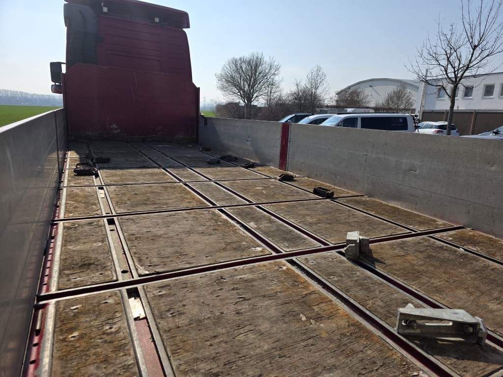 Fahrzeugabbildung Volvo FH 460 Globe Baustoffpritsche mit Kran Palfinger