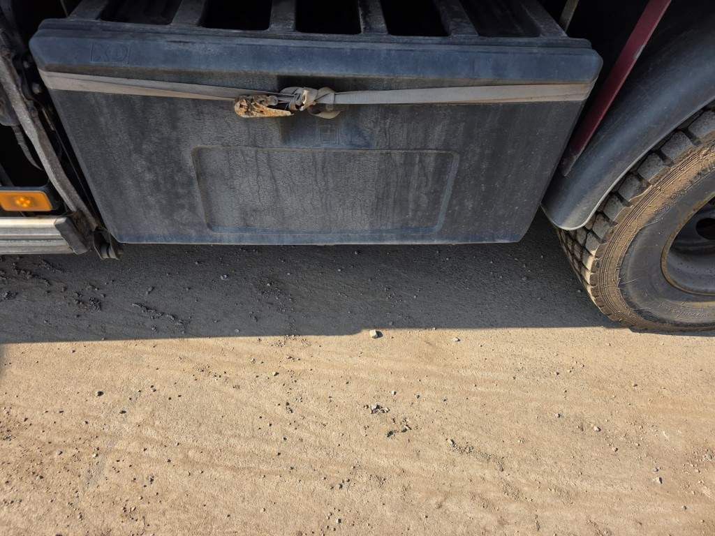 Fahrzeugabbildung Volvo FH 460 Globe Baustoffpritsche mit Kran Palfinger