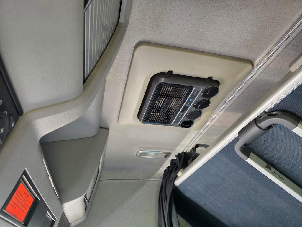 Fahrzeugabbildung Volvo FH 460 Globe Baustoffpritsche mit Kran Palfinger