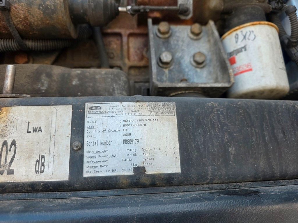 Fahrzeugabbildung Schmitz Cargobull City Tiefkühler, 2. Achs drehbar, 3 to Ladebordw