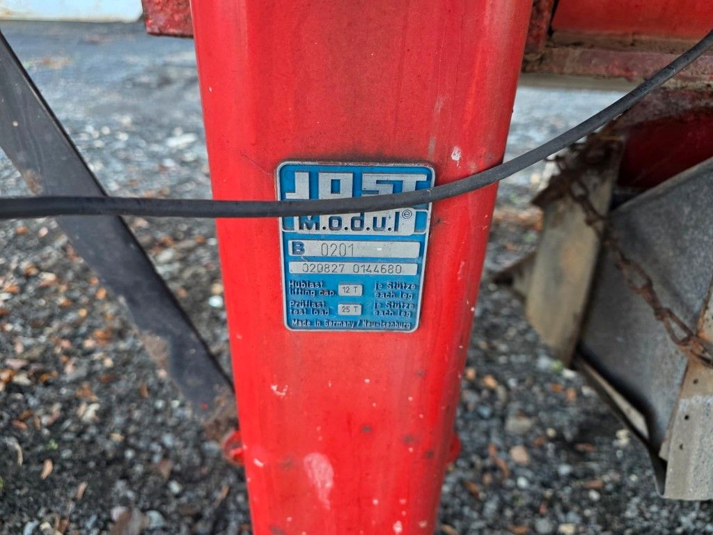 Fahrzeugabbildung Renders Bordwandsattel, Lift, 4 x Steckdose für Verbreit