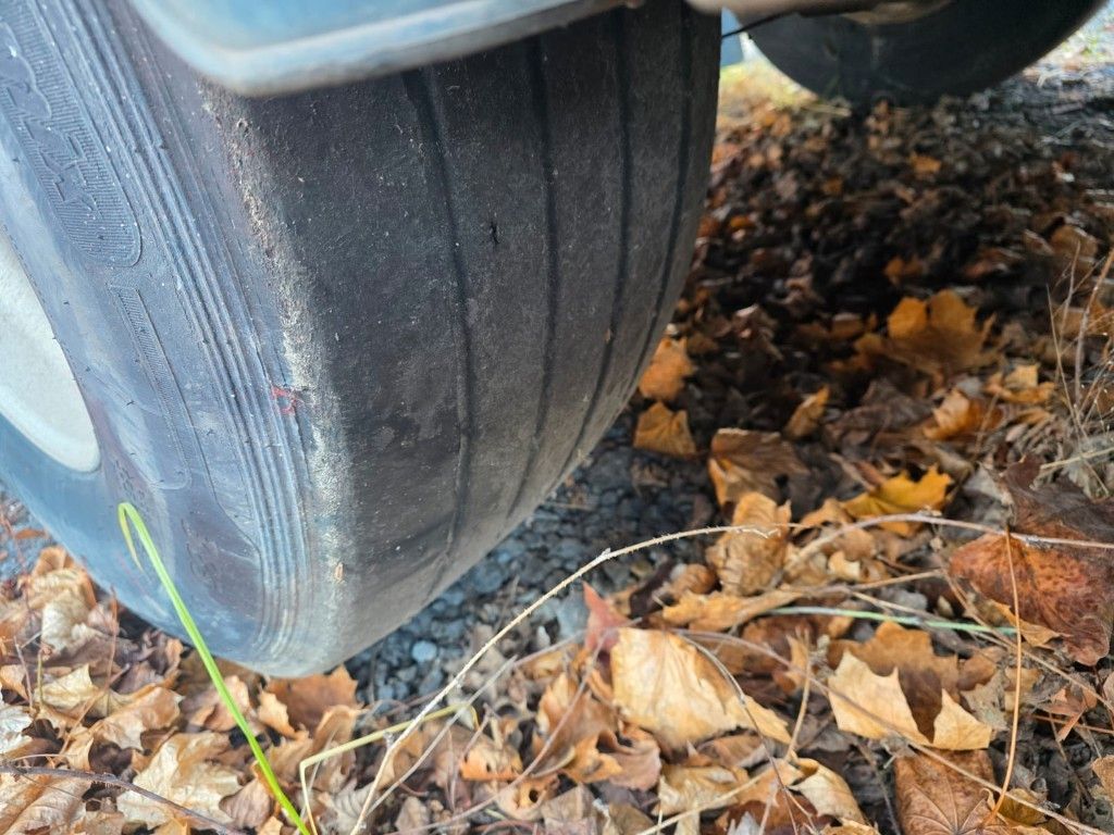 Fahrzeugabbildung Renders Bordwandsattel, Lift, 4 x Steckdose für Verbreit