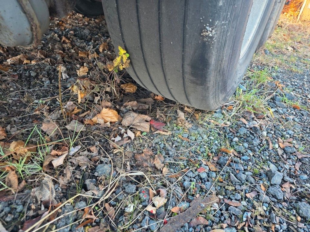 Fahrzeugabbildung Renders Bordwandsattel, Lift, 4 x Steckdose für Verbreit