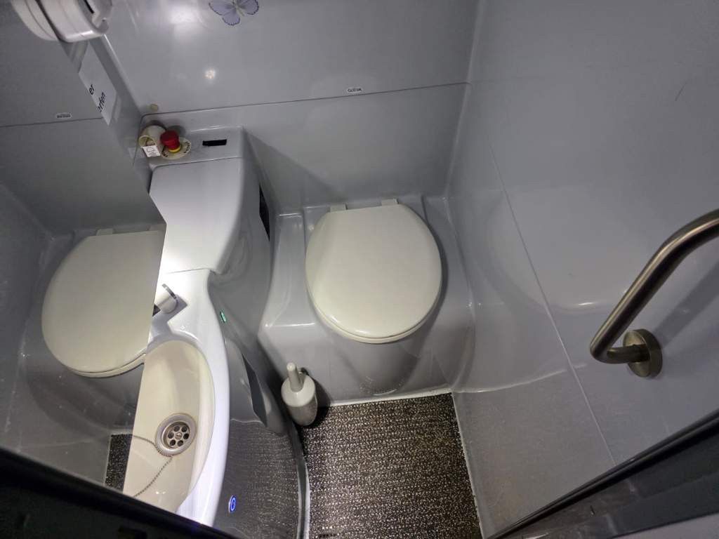 Fahrzeugabbildung Neoplan Cityliner L 63+2+1,neues AT Getriebe,ZF Intarder