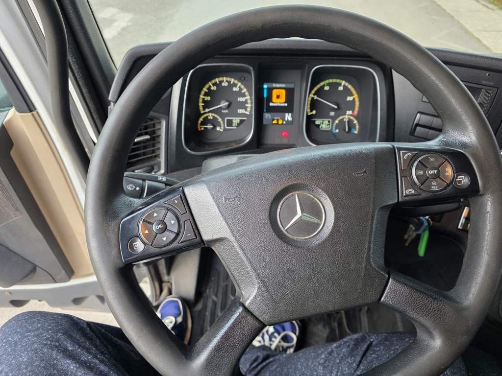 Fahrzeugabbildung Mercedes-Benz 2545 BDF, Multiwechsler,neue Injektoren+ Ölpumpe