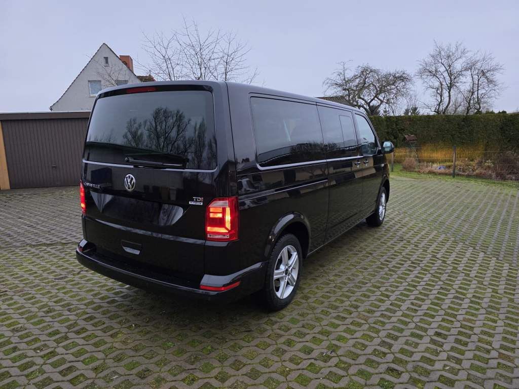 Fahrzeugabbildung Volkswagen T6 Caravelle,9 Sitzer,langer Radts.,Mwst. auswb