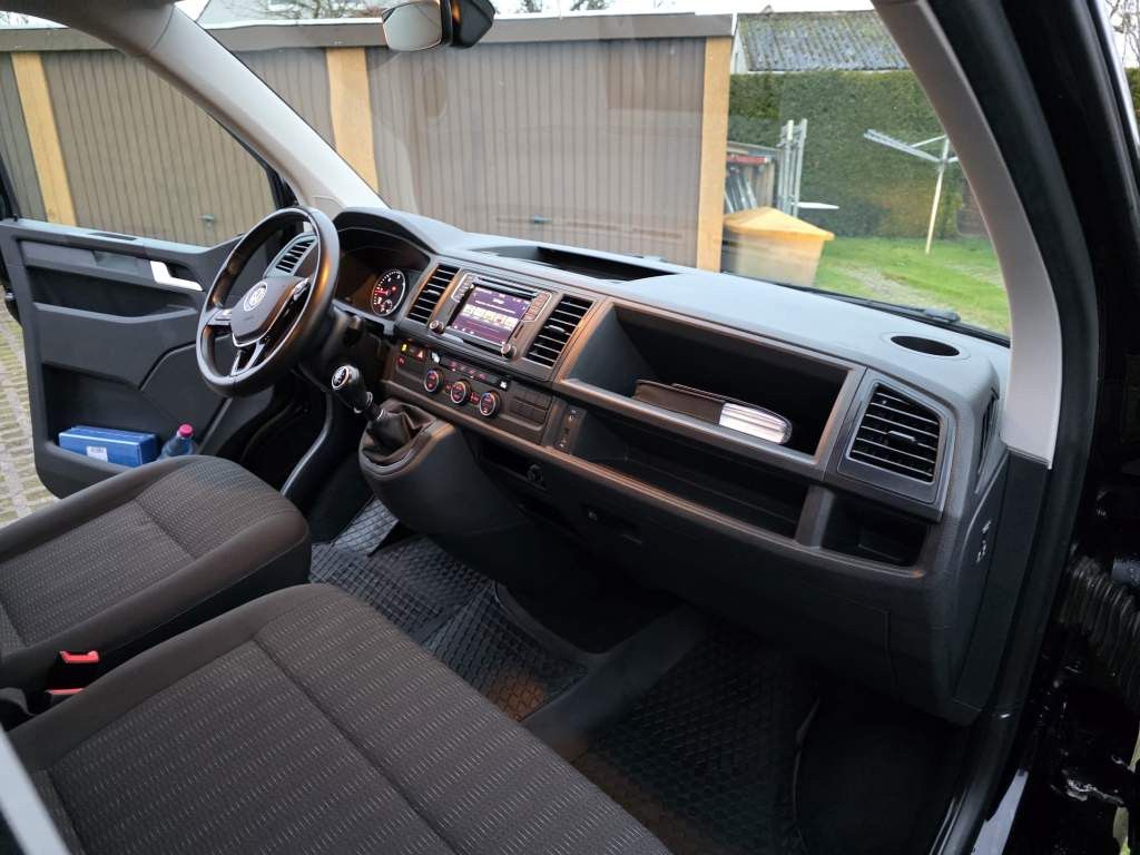 Fahrzeugabbildung Volkswagen T6 Caravelle,9 Sitzer,langer Radts.,Mwst. auswb