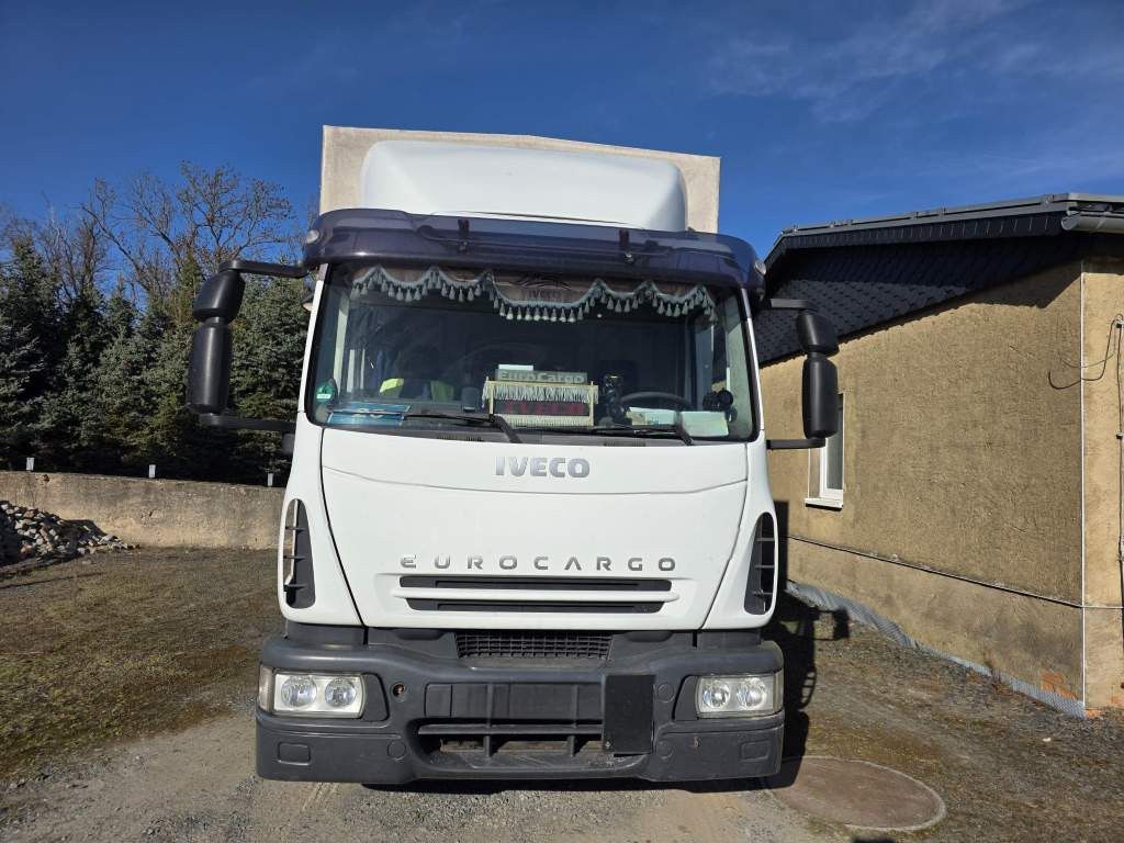 Fahrzeugabbildung Iveco 120E25 Pritsche&Plane,Ladebordwand 1,5 To