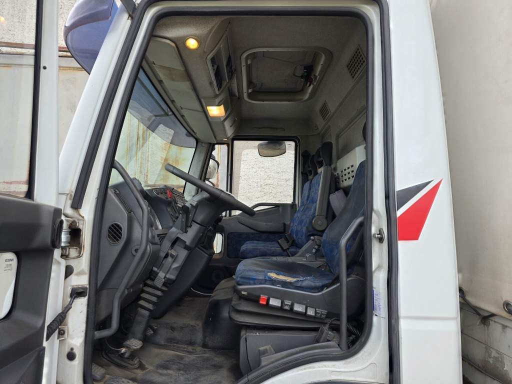 Fahrzeugabbildung Iveco 120E25 Pritsche&Plane,Ladebordwand 1,5 To