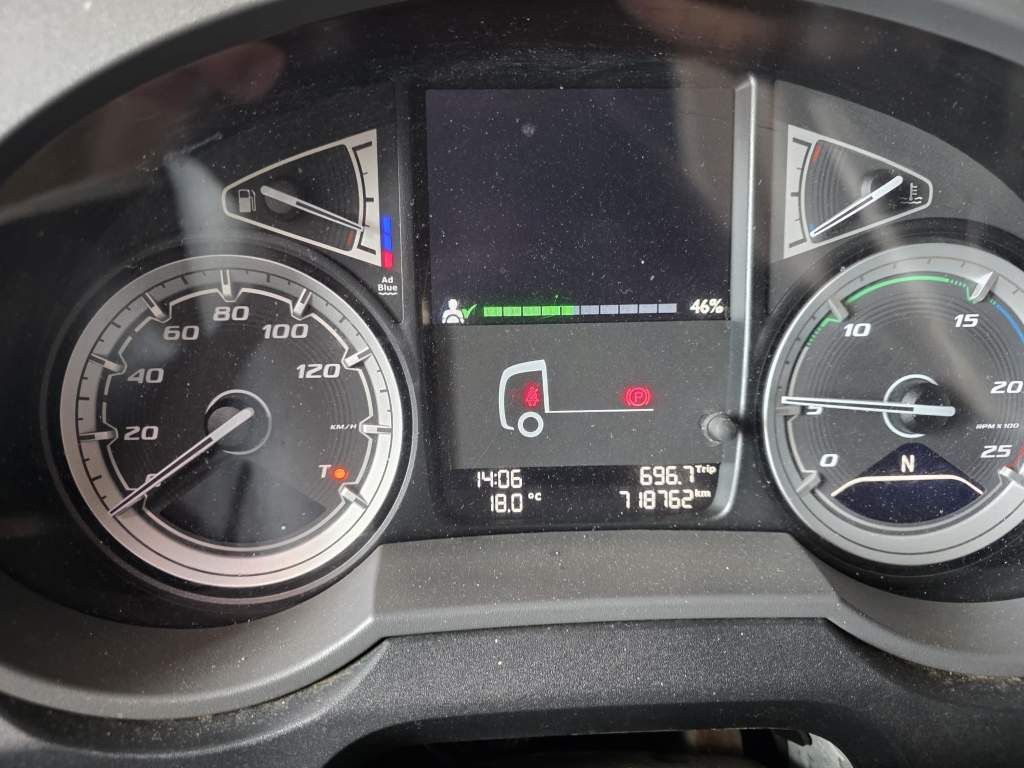 Fahrzeugabbildung DAF XF 480 SSC,Standklima,Intarder mit Krone kompl