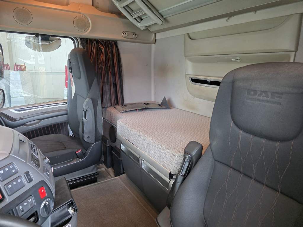 Fahrzeugabbildung DAF XF 480 SSC,Standklima,Intarder mit Krone kompl