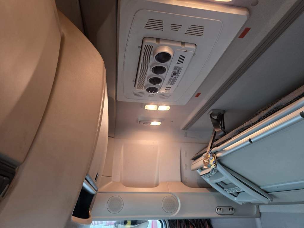 Fahrzeugabbildung DAF XF 480 SSC,Standklima,Intarder mit Krone kompl