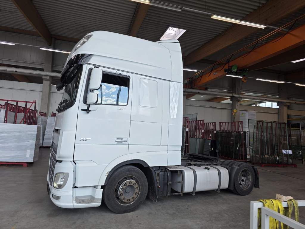 Fahrzeugabbildung DAF XF 480 SSC,Standklima,Intarder mit Krone kompl