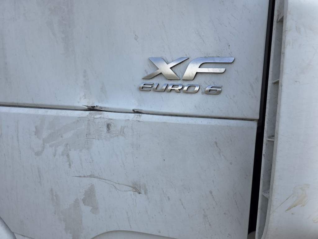 Fahrzeugabbildung DAF XF 460 SSC, Retrader, Standklima, Euro 6