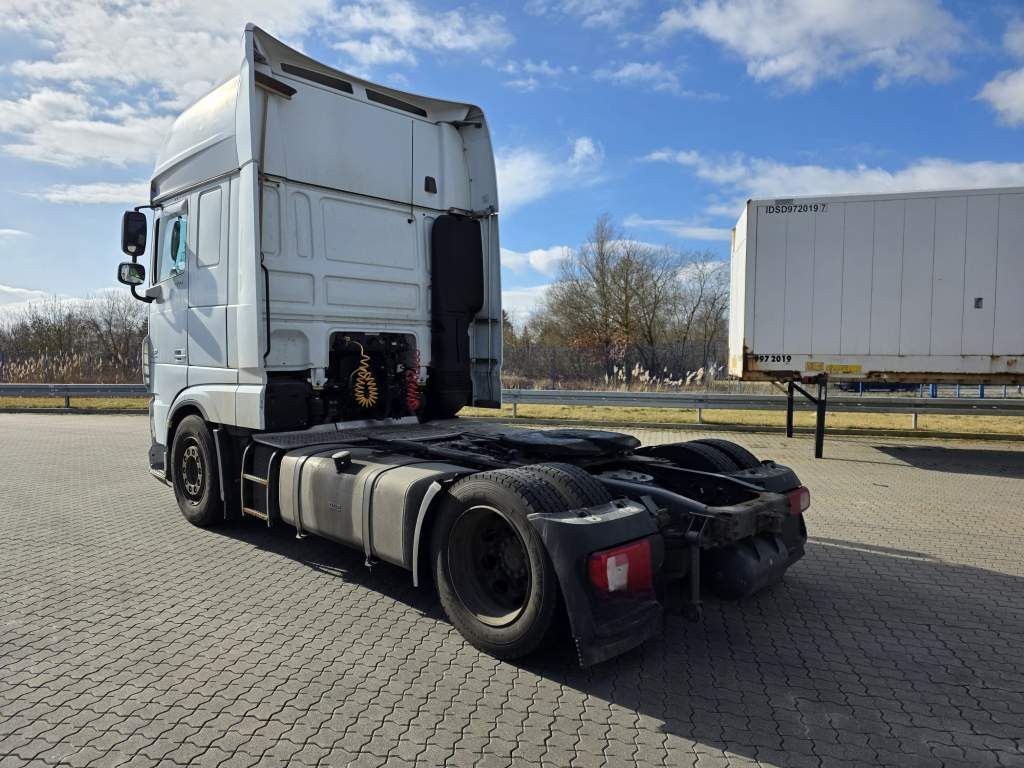 Fahrzeugabbildung DAF XF 460 SSC, Retrader, Standklima, Euro 6