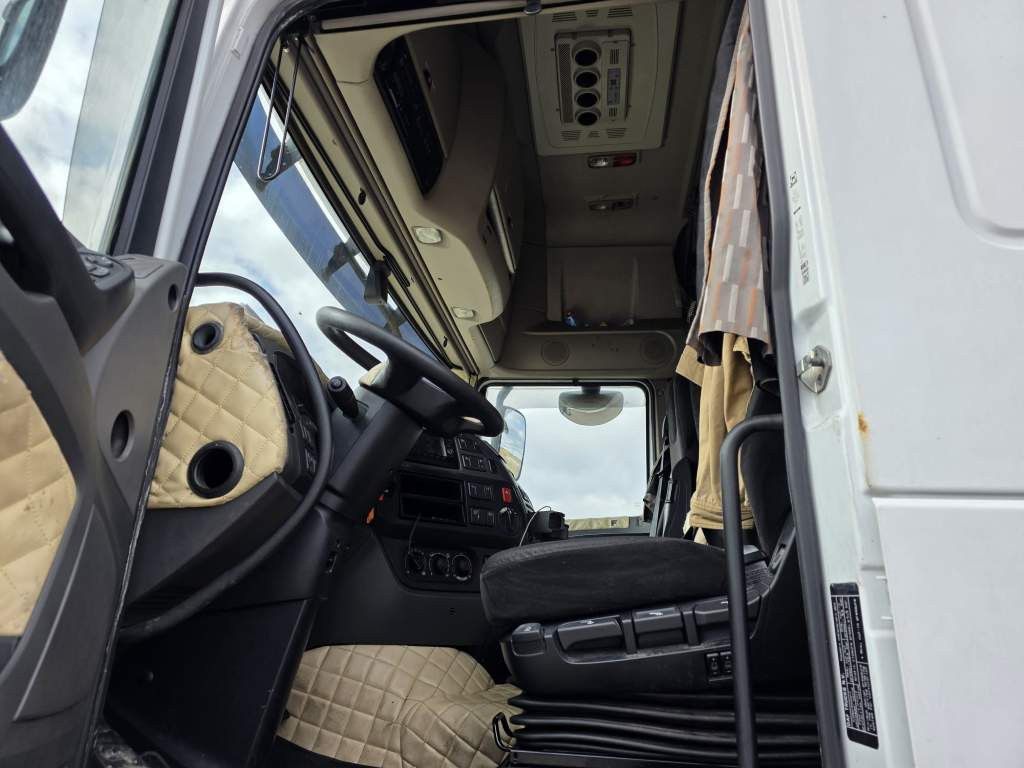 Fahrzeugabbildung DAF XF 460 SSC LL Standklima, Euro 6