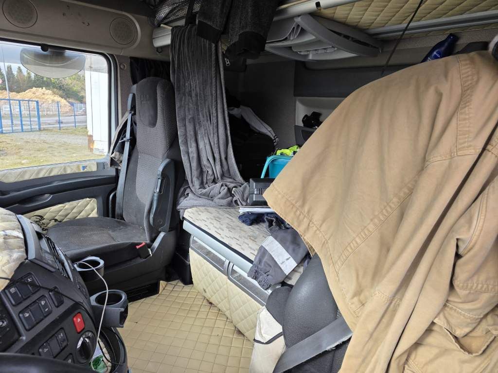 Fahrzeugabbildung DAF XF 460 SSC LL Standklima, Euro 6