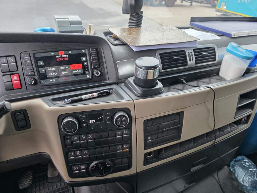 Fahrzeugabbildung MAN 18.460 TGX Standard, Euro, viel neu, Klima