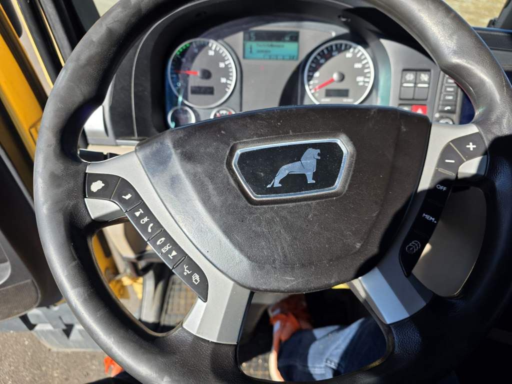 Fahrzeugabbildung MAN 18.460 TGS 4x4 Hydrodrive, Klima Automat