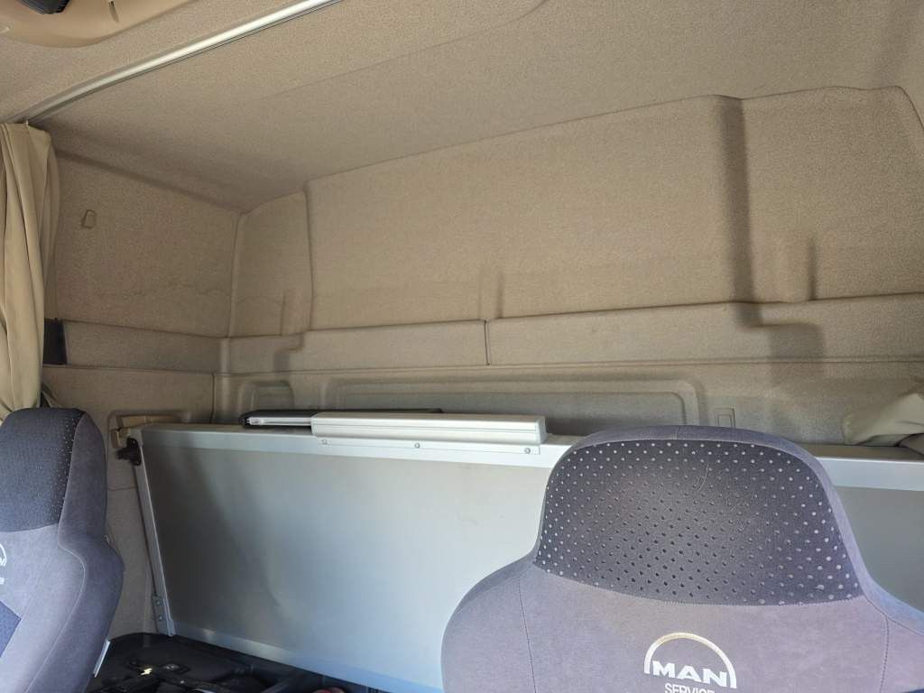 Fahrzeugabbildung MAN 18.460 TGS 4x4 Hydrodrive, Klima Automat