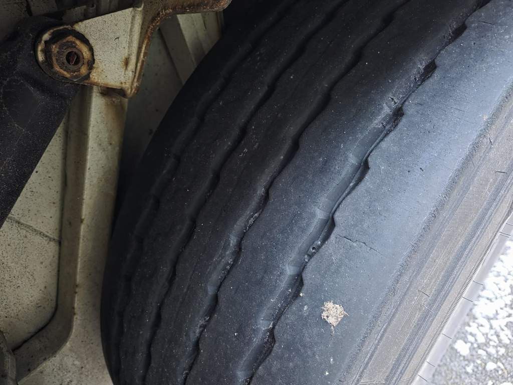 Fahrzeugabbildung Langendorf Innenlader Glas, Lift, deutsch