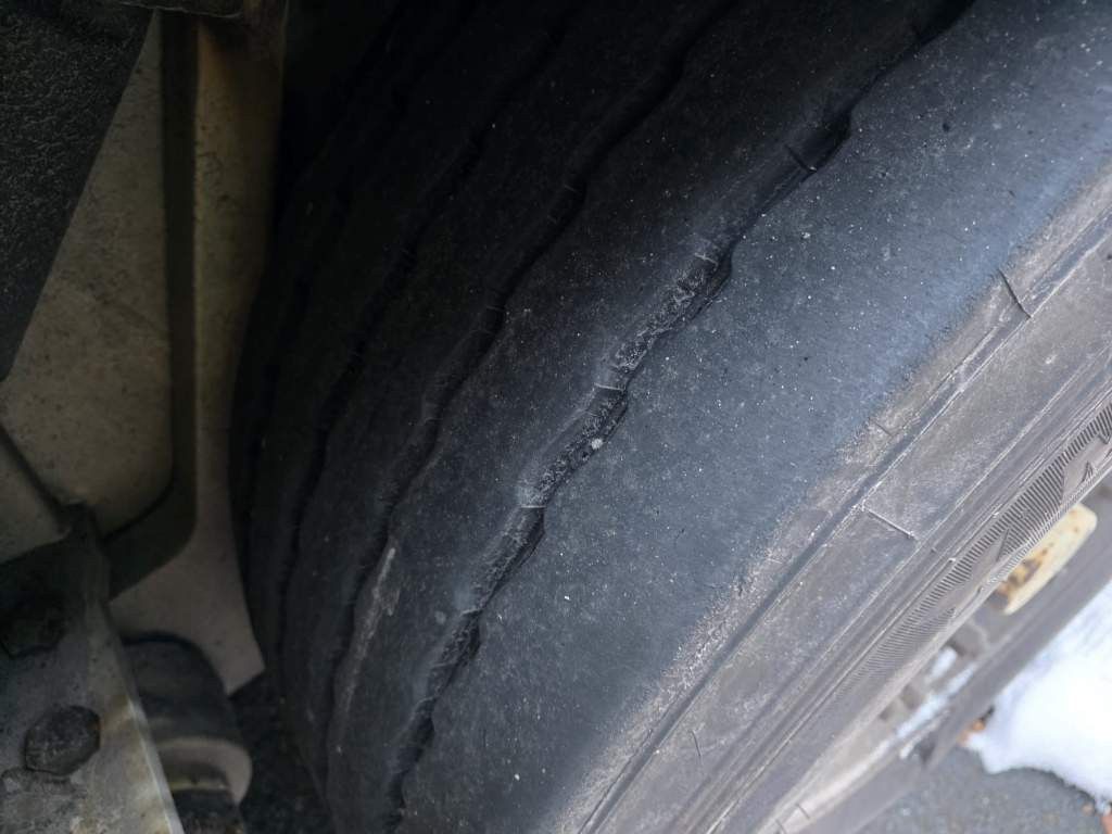 Fahrzeugabbildung Langendorf Innenlader Glas, Lift, deutsch