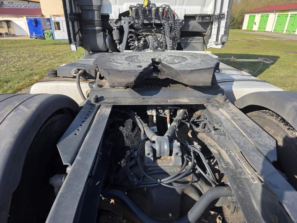 Fahrzeugabbildung Iveco 480 S-Way, Retarder, Klima Automat, 2 Kreis-Hydr