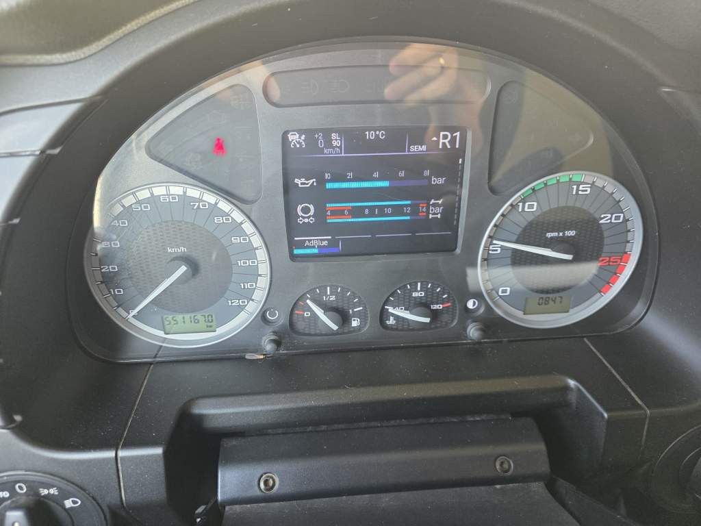 Fahrzeugabbildung Iveco 480 S-Way, Retarder, Klima Automat, 2 Kreis-Hydr