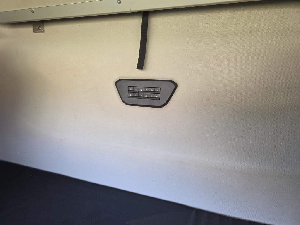 Fahrzeugabbildung Iveco 480 S-Way, Retarder, Klima Automat, 2 Kreis-Hydr