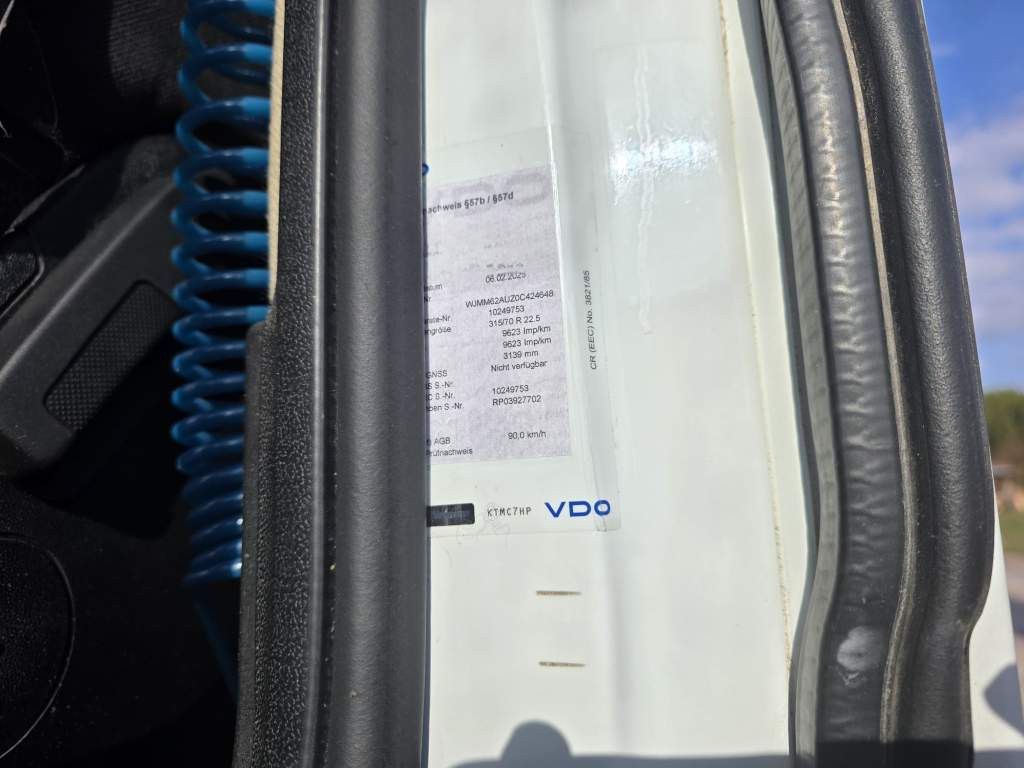 Fahrzeugabbildung Iveco 480 S-Way, Retarder, Klima Automat, 2 Kreis-Hydr