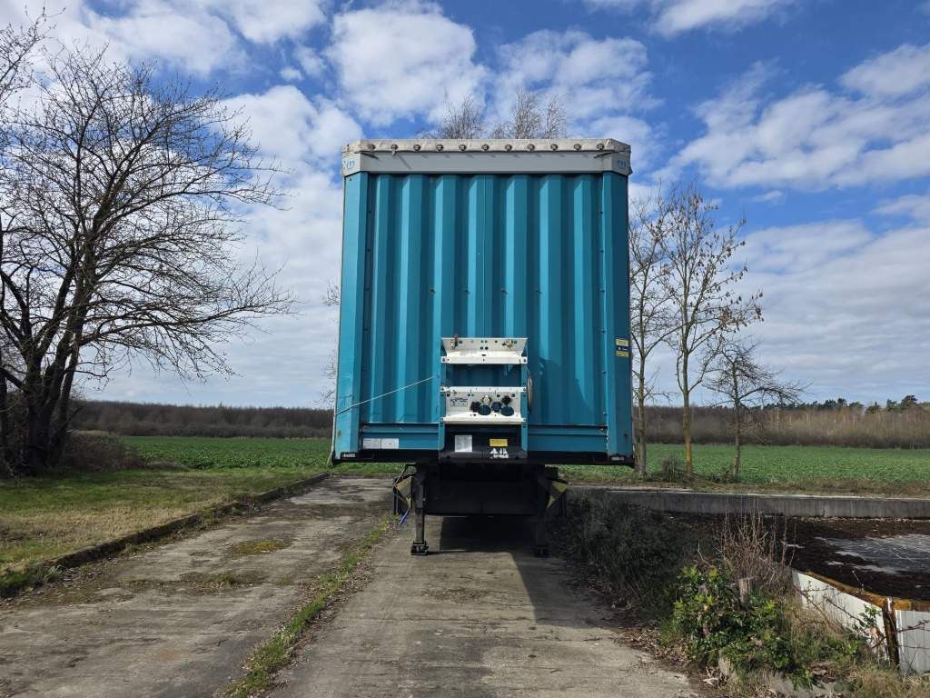 Fahrzeugabbildung Krone Gardine Standard, Plaettenkasten, Liftachse