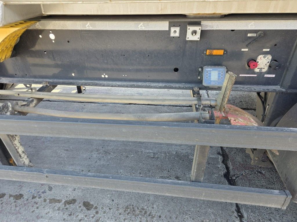 Fahrzeugabbildung Langendorf 53,5 cbm Stahl-/Stahlkipper, Lift, Kornschieber