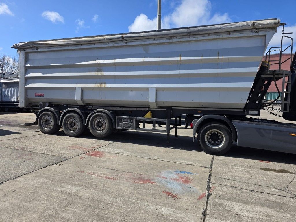 Fahrzeugabbildung Langendorf 53,5 cbm Stahl-/Stahlkipper, Lift, Kornschieber