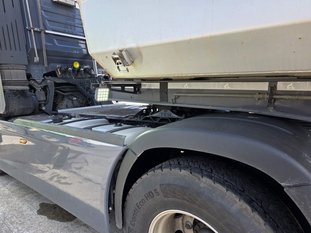 Fahrzeugabbildung Langendorf 53,5 cbm Stahl-/Stahlkipper, Lift, Kornschieber