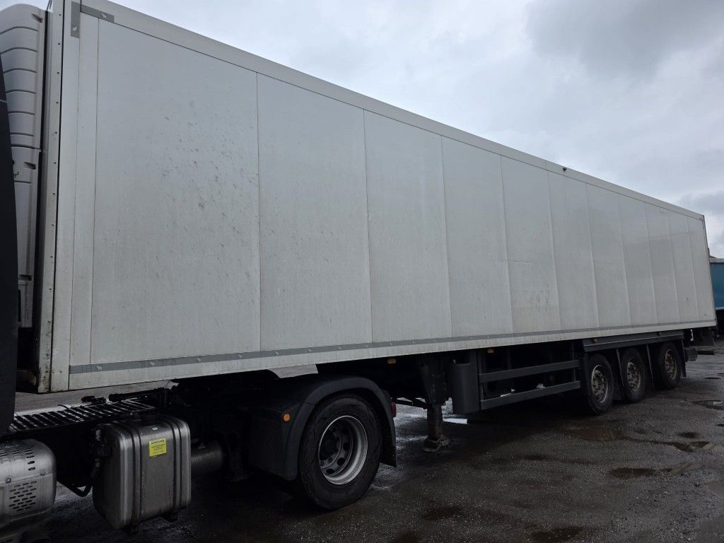 Fahrzeugabbildung Schmitz Cargobull Tiefkühler, 3 Kammern, Lift, LBW, SCB*S3B
