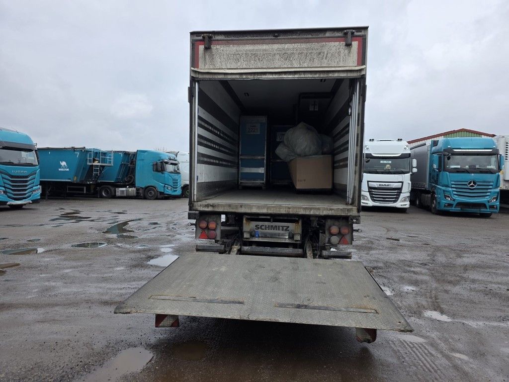 Fahrzeugabbildung Schmitz Cargobull Tiefkühler, 3 Kammern, Lift, LBW, SCB*S3B
