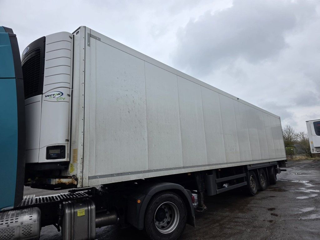 Fahrzeugabbildung Schmitz Cargobull Tiefkühler, 3 Kammern, Lift, LBW, SCB*S3B