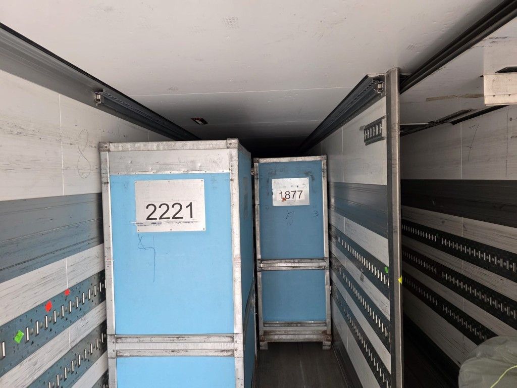 Fahrzeugabbildung Schmitz Cargobull Tiefkühler, 3 Kammern, Lift, LBW, SCB*S3B