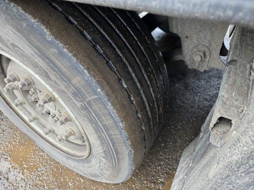 Fahrzeugabbildung Schmitz Cargobull Tiefkühler, 3 Kammern, Lift, LBW, SCB*S3B