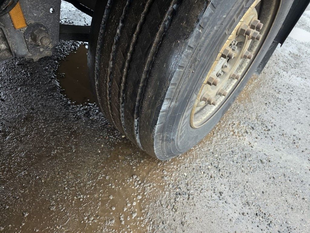 Fahrzeugabbildung Schmitz Cargobull Tiefkühler, 3 Kammern, Lift, LBW, SCB*S3B