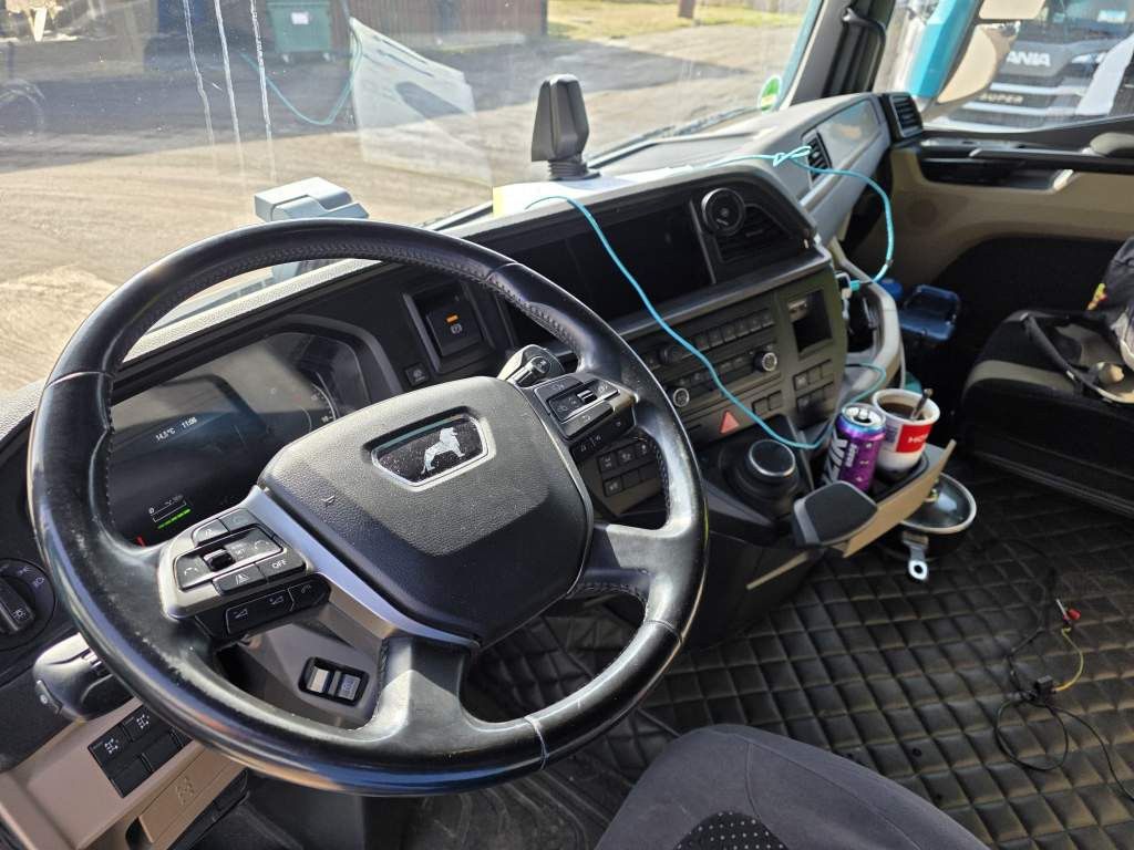 Fahrzeugabbildung MAN 18.470 TGX XXL, Kompressor+2 Kreishydraulik,Reta